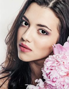  آرایشی مطابق سلیقه خود داشته باشید 