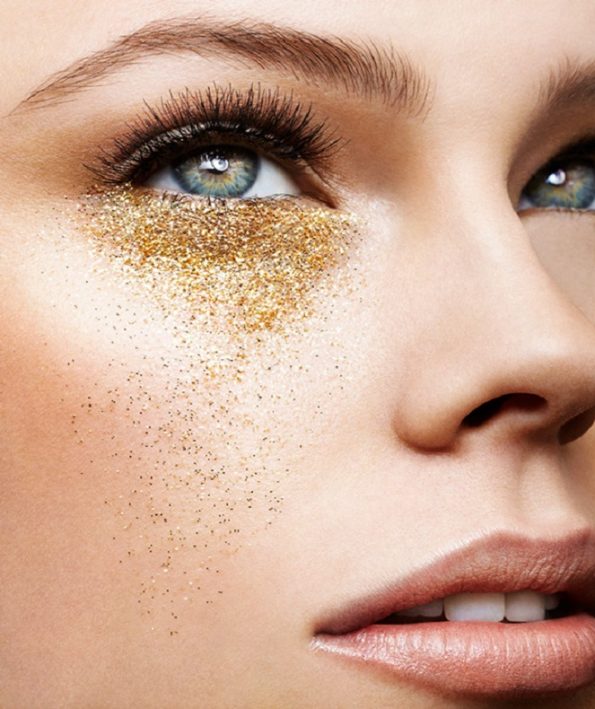 Get rid of dark circles under the eyes رهایی از حلقههای تیره زیر چشم