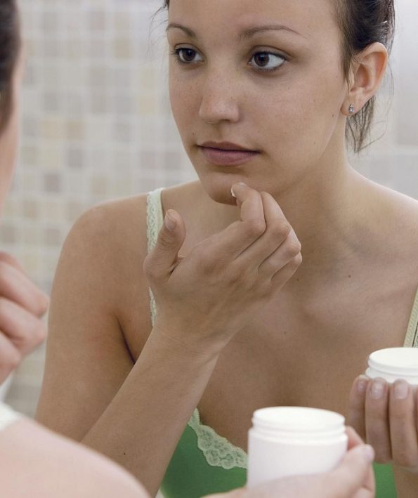 The best treatment for acne بهترین درمان برای آکنه