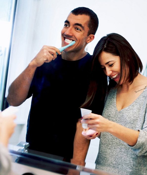 How to use Sonic Silicone Toothbrush 2 نحوه استفاده از مسواک سلیکونی سونیک 2