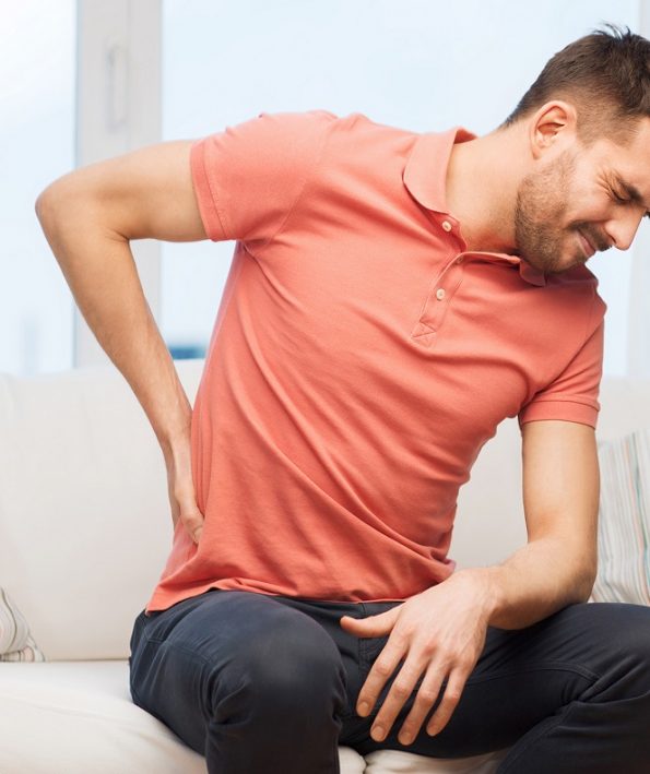 Acupuncture reduces pain in the spinal cord طب سوزنی کاهش دهنده درد پیچ خوردگی مهره کمر
