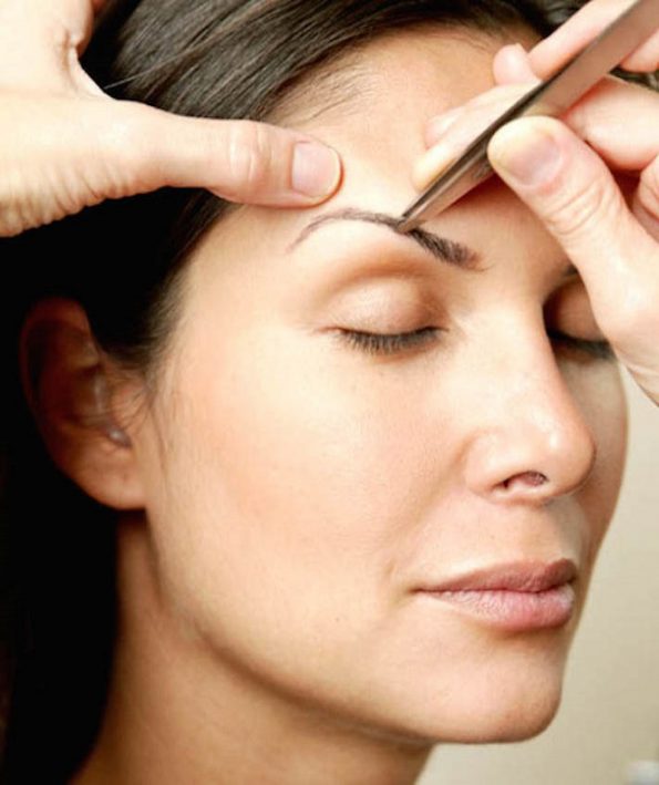 Common Mistakes in Eyebrow Shaving2 اشتباهات رایج در اصلاح ابرو
