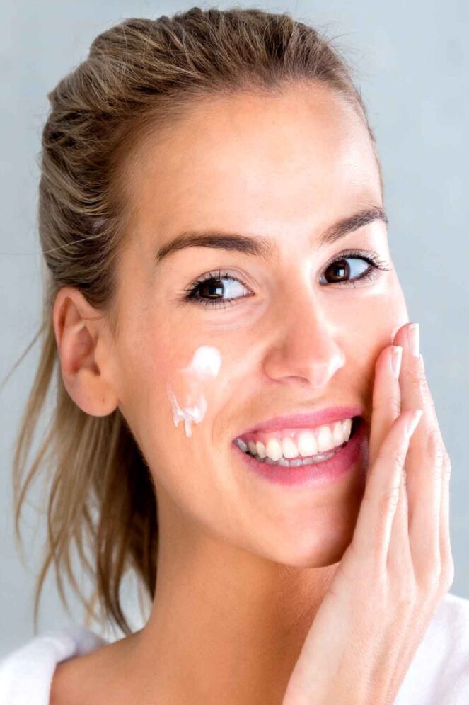 چگونه صورت را برای آرایش آماده کنیم