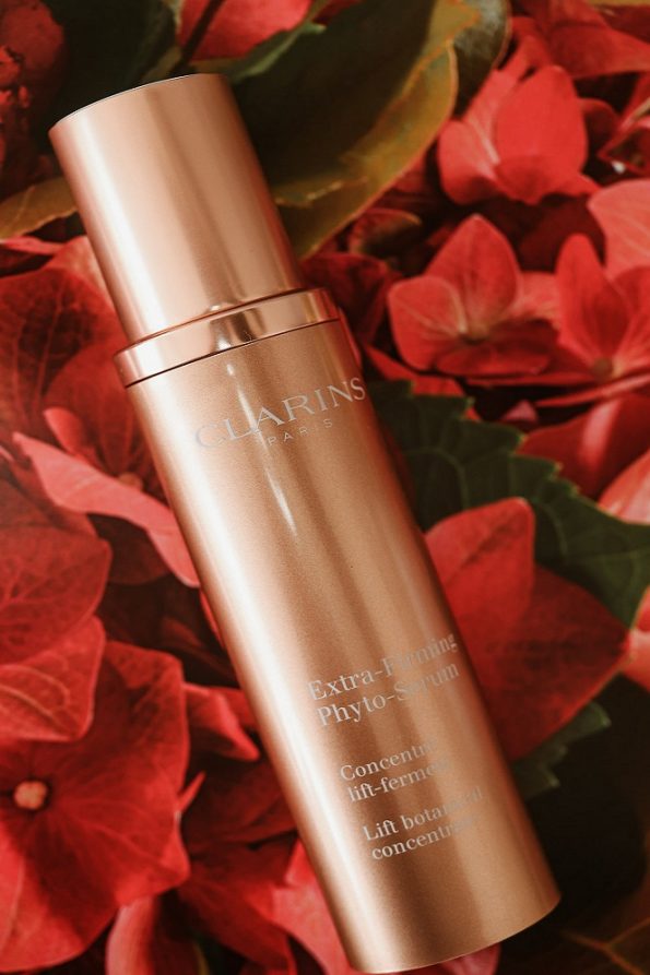 How to use Extra Firming Clarence Serum چگونه از سرم اکسترا فیرمینگ کلارنس استفاده کنیم