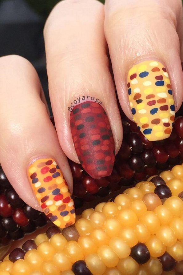 Nail models for Thanksgiving 202012 مدل های ناخن برای روز شکر گزاری 2020