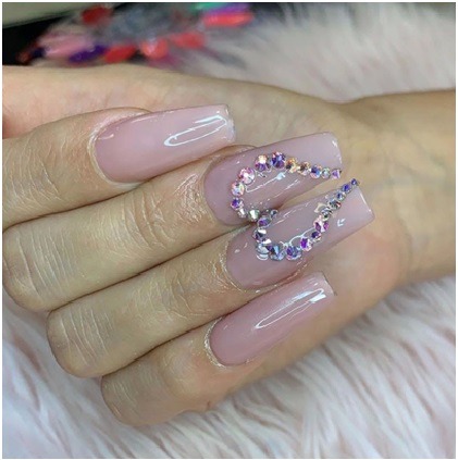 طراحی ناخن مناسب روز ولنتاین