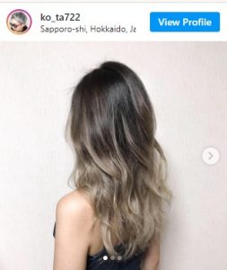 رنگ موی چای شیری رنگ موی چای شیری