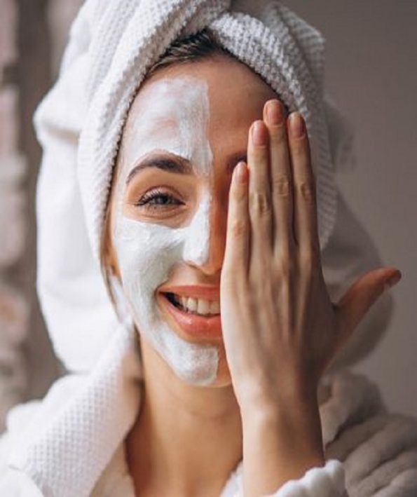 skin Cleaning پاکسازی پوست های جوش دار و حساس در خانه
