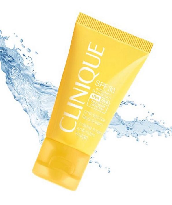 Introducing 50s sunscreen. . F + anti-aging 111 معرفی ضد آفتاب 50 اس . پی . اف + ضد پیری