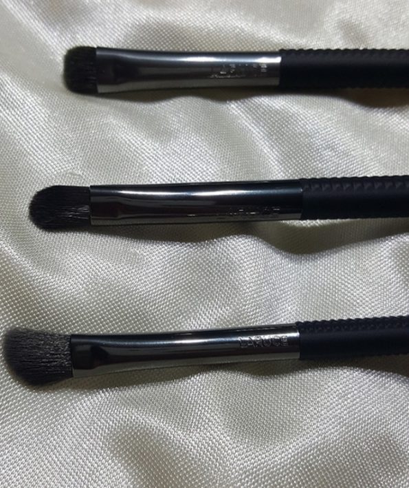 Laruce Three Piece Brush Set 111 پک براش سه تایی Laruce Three Piece Brush Set