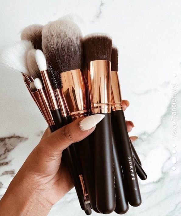 Proper brush cleaning تمیز کردن صحیح براش