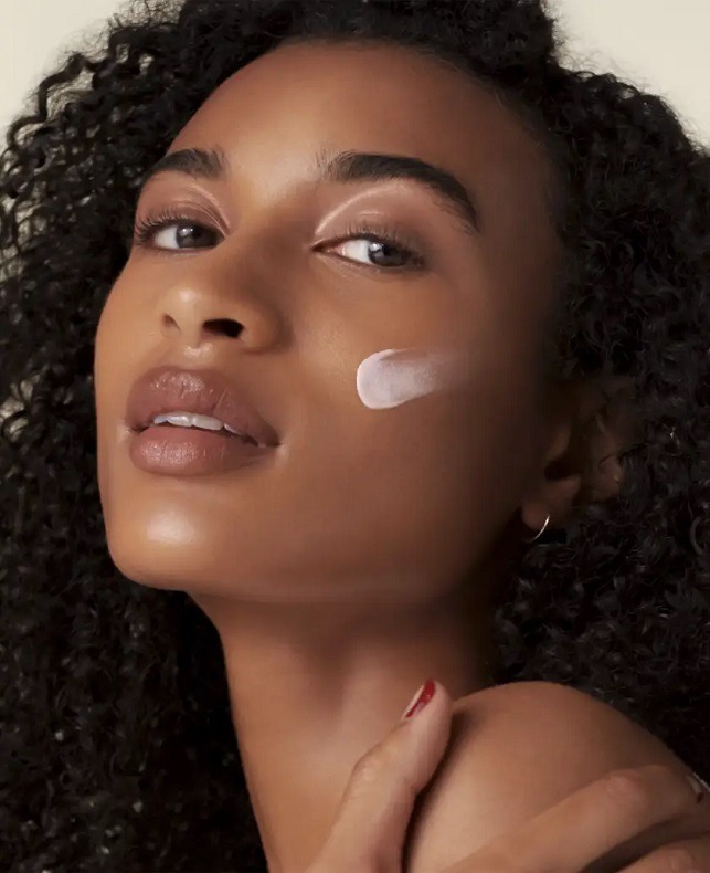 ضدافتاب برند شيسيدو مدل اوربان اينوايرمنت اويل فري spf42